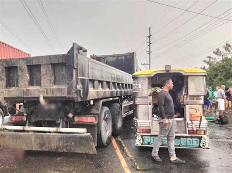 1 dead, 9 hurt in vehicle collision in Pampanga .